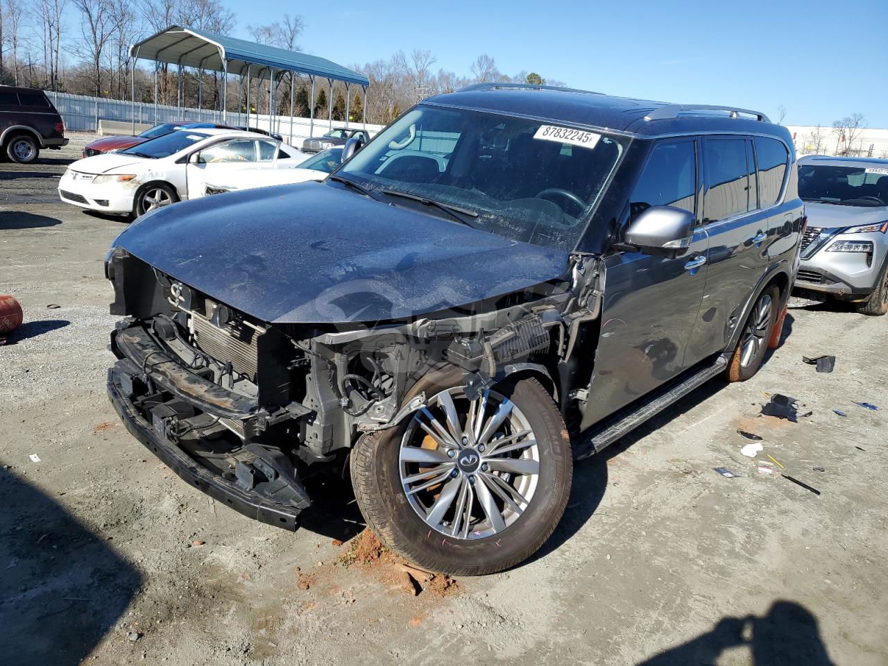 Infiniti QX80 LUXE 5.6L  8 2020