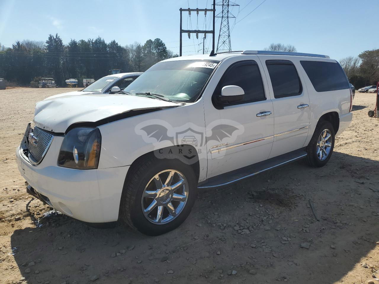 GMC Yukon DENALI 6.2L  8 2011