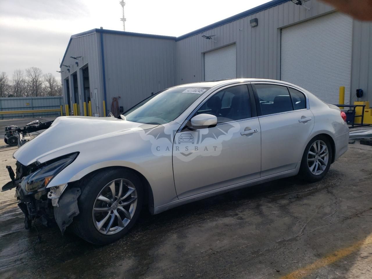 Infiniti G25 2.5L 6 2011