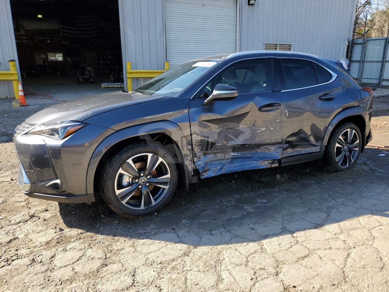 Lexus UX 300H BASE 2.0L 4 2025