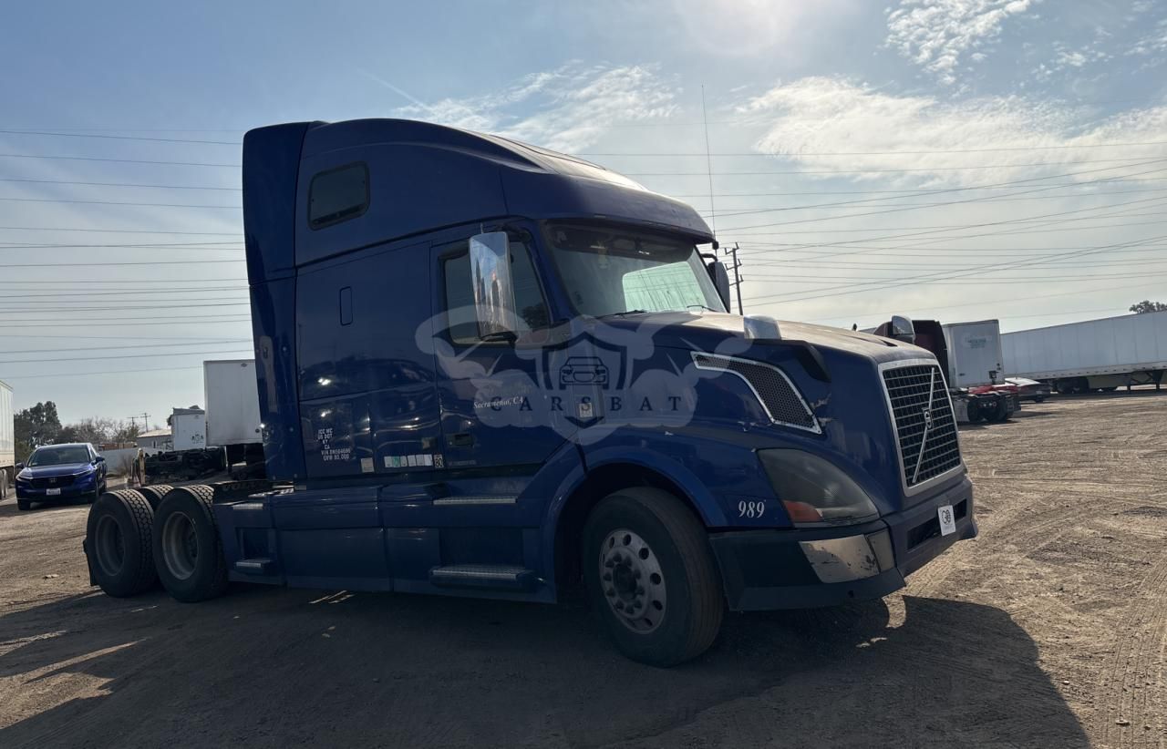 Volvo VN 12.8L 6 2013