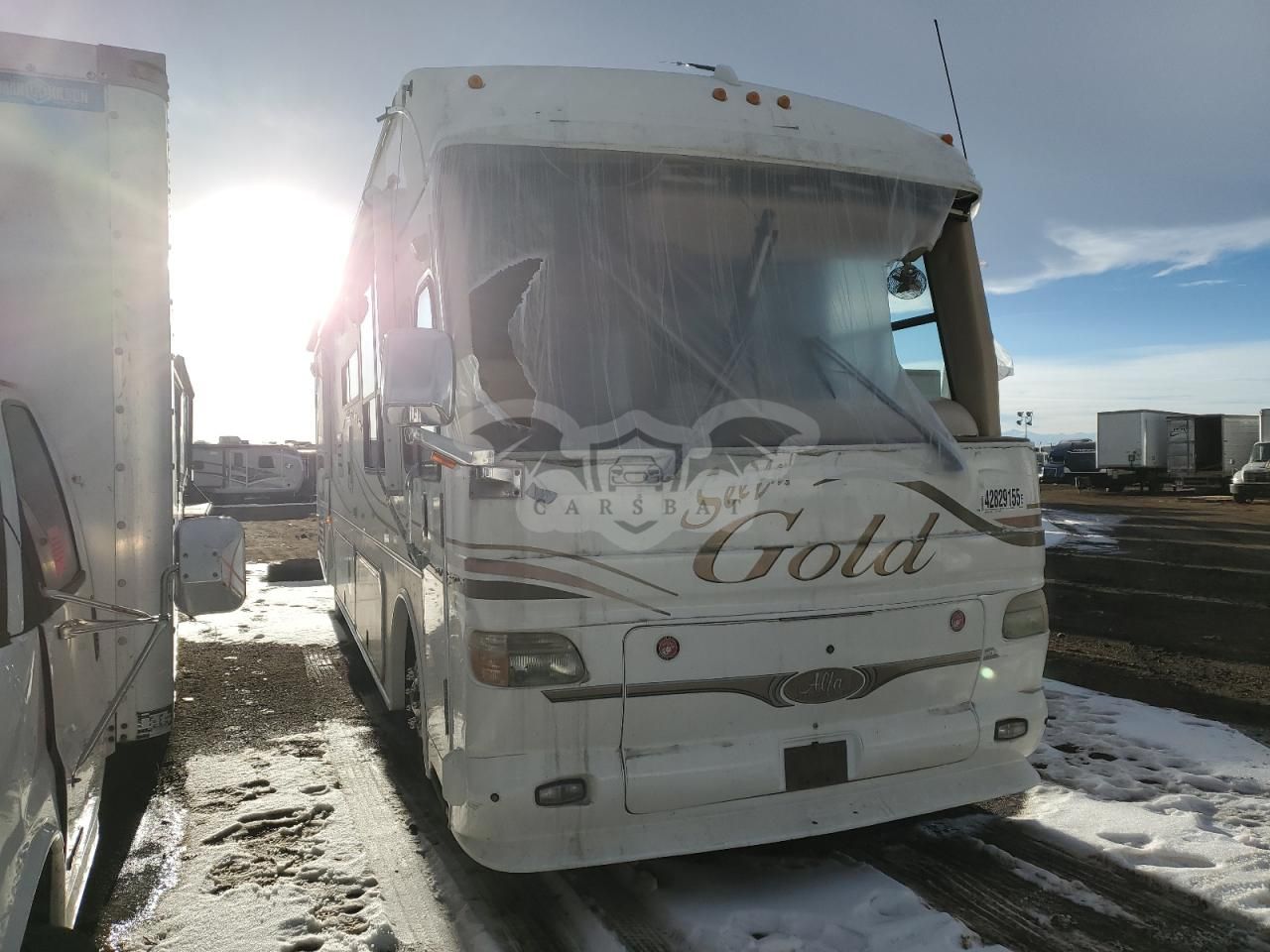 Freightliner X-line X LINE MOTOR HOME 8.9L 6 2003