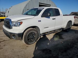 Toyota Tundra DOUBLE CAB SR5 5.7L 8 2010
