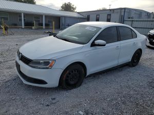 Volkswagen Jetta SE 1.8L 4 2014