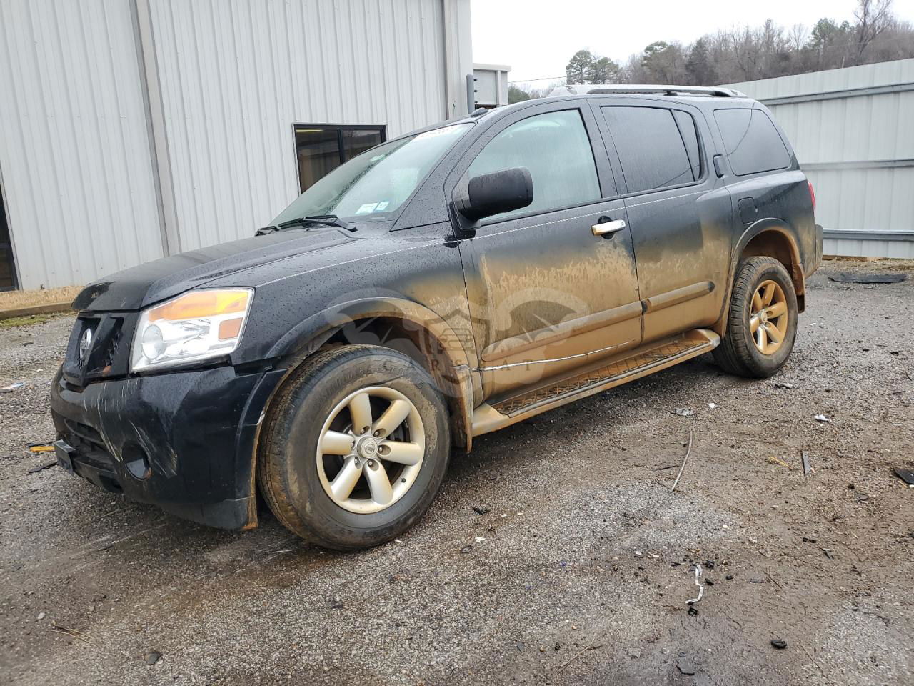 Nissan Armada SV 5.6L  8 2014
