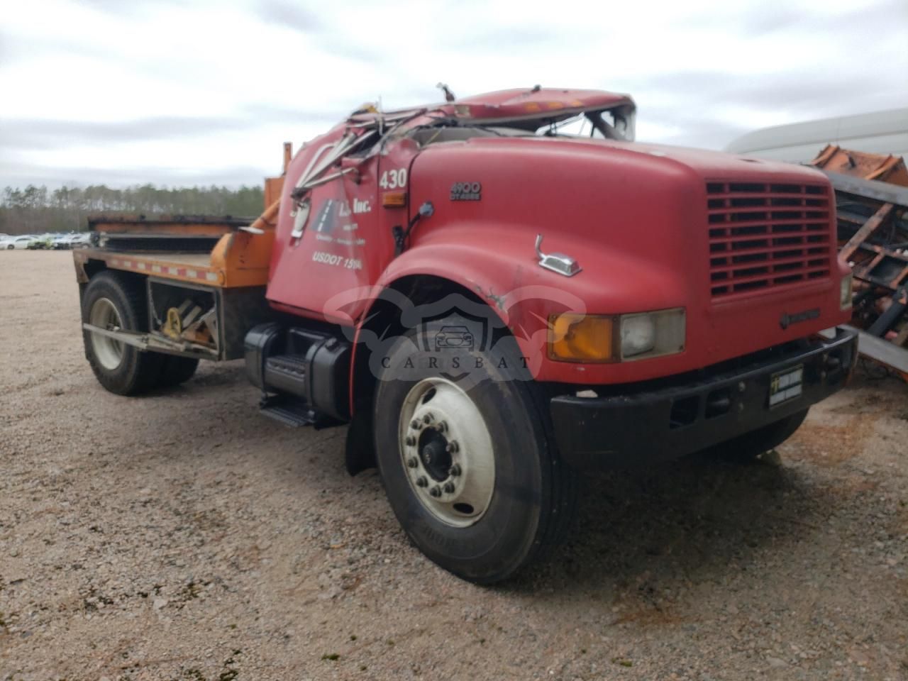 International DuraStar / 4000 4900 7.6L 6 1999