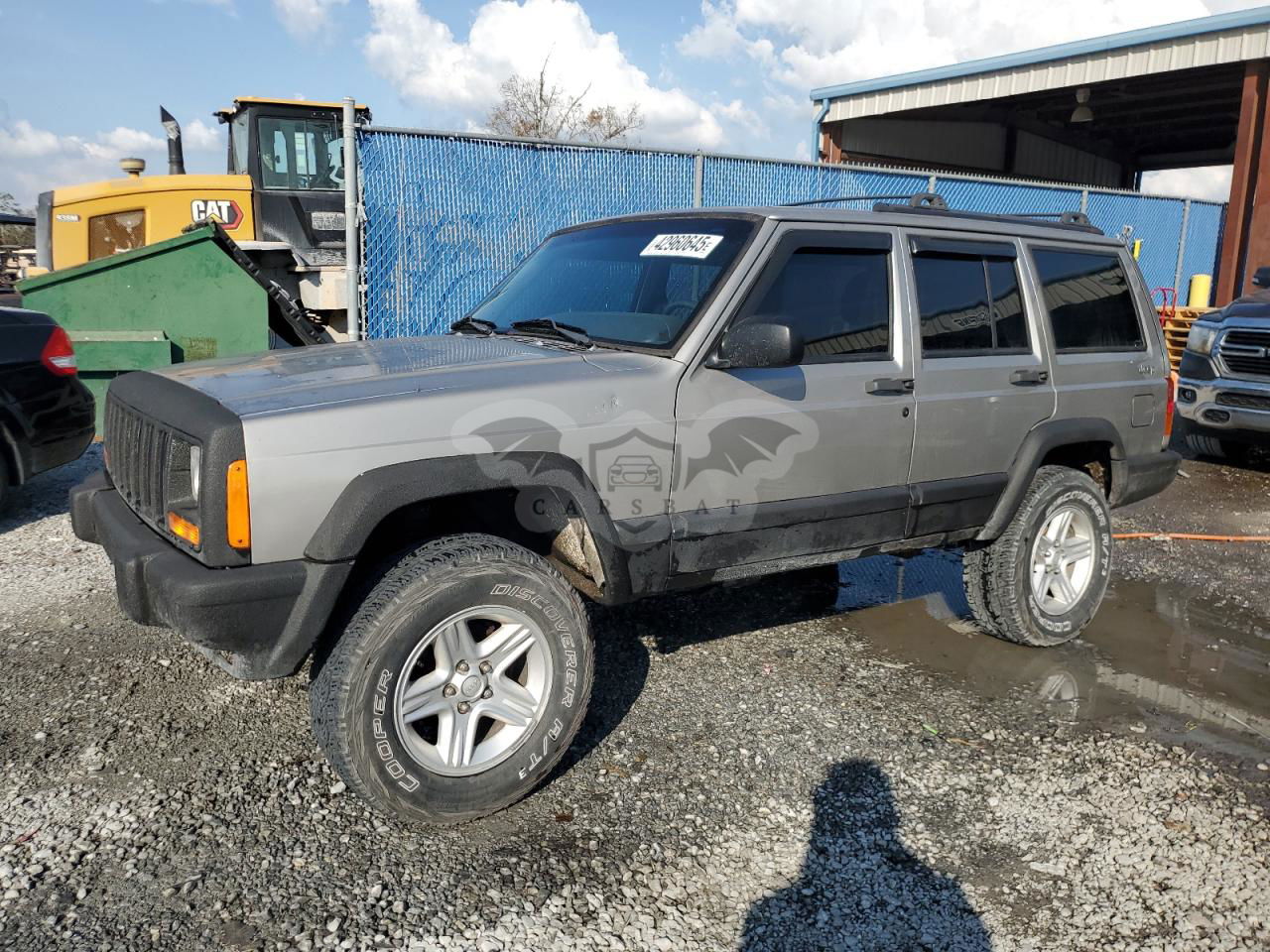 Jeep Cherokee CLASSIC 4.0L  6 2001