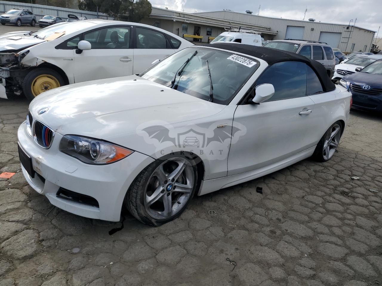 BMW 1 Series I 3.0L 6 2011