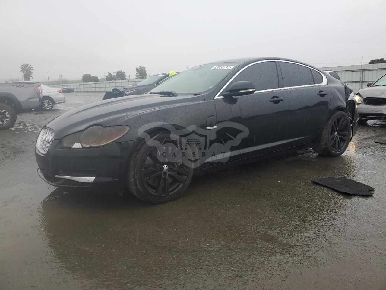 Jaguar XF SUPERCHARGED 5.0L 8 2011