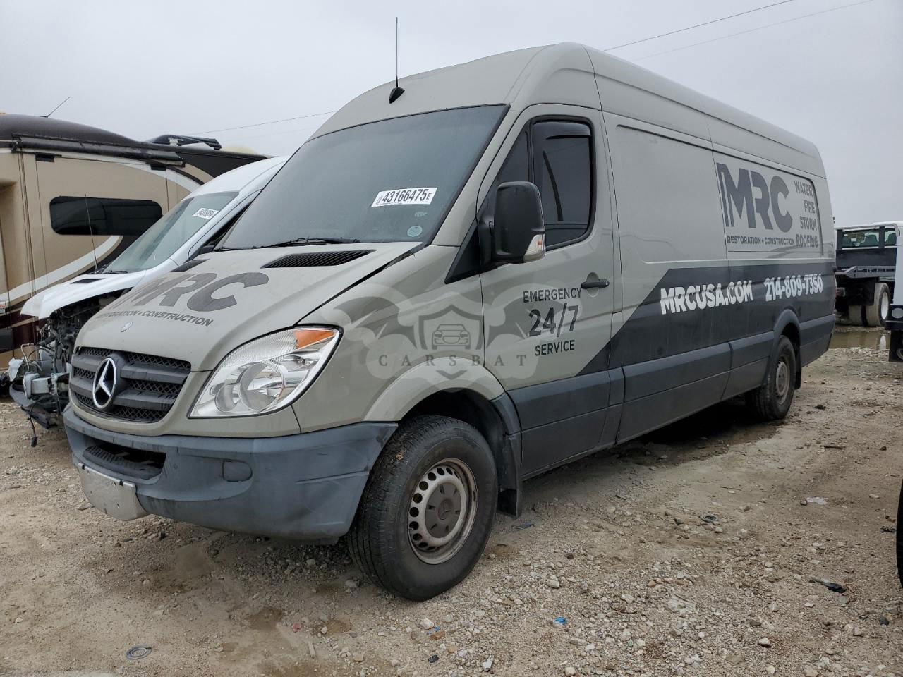 Mercedes-Benz Sprinter 2500 3.0L  6 2013