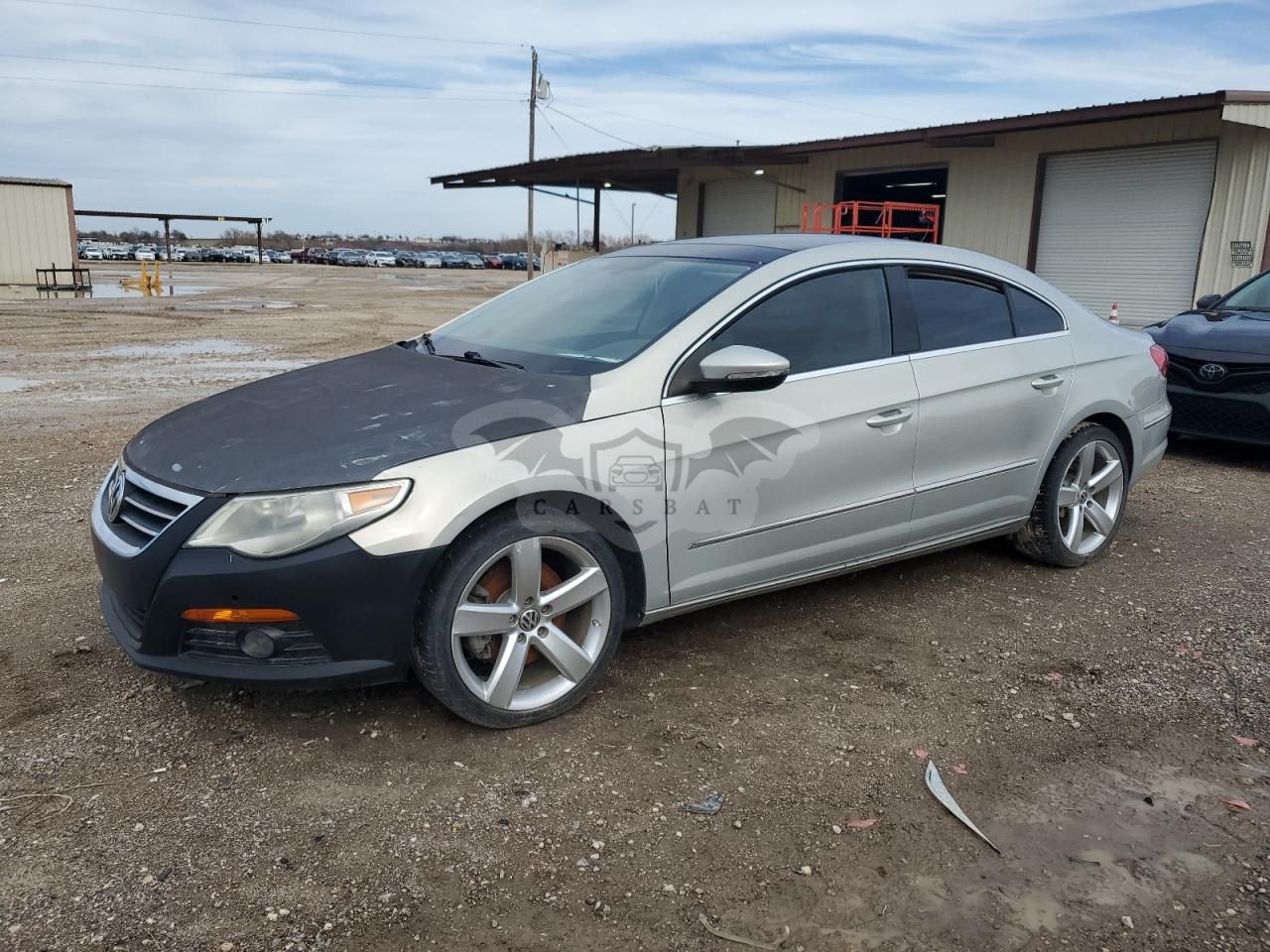 Volkswagen Passat CC LUXURY 2.0L 4 2011