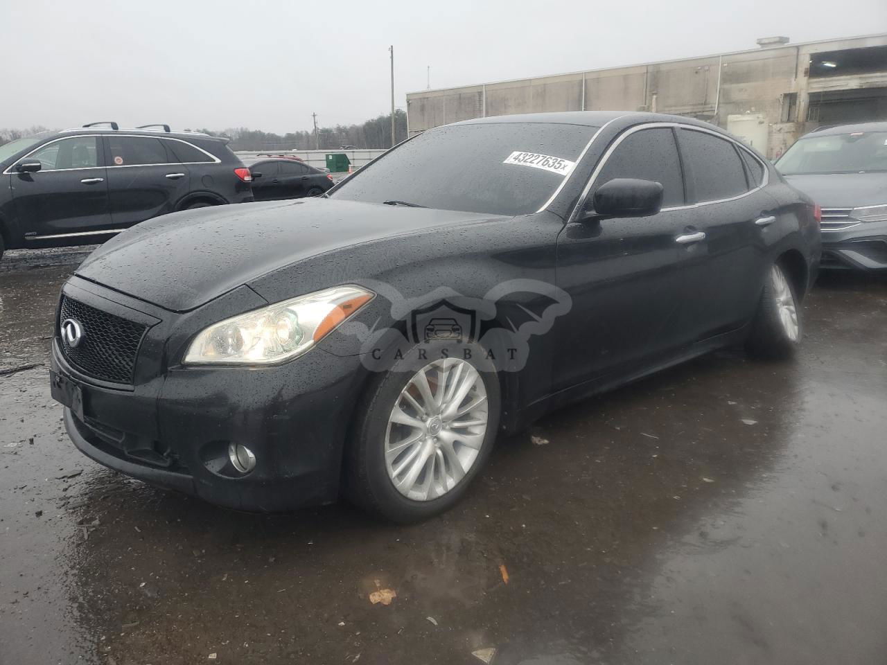 Infiniti M37 X 3.7L  6 2012