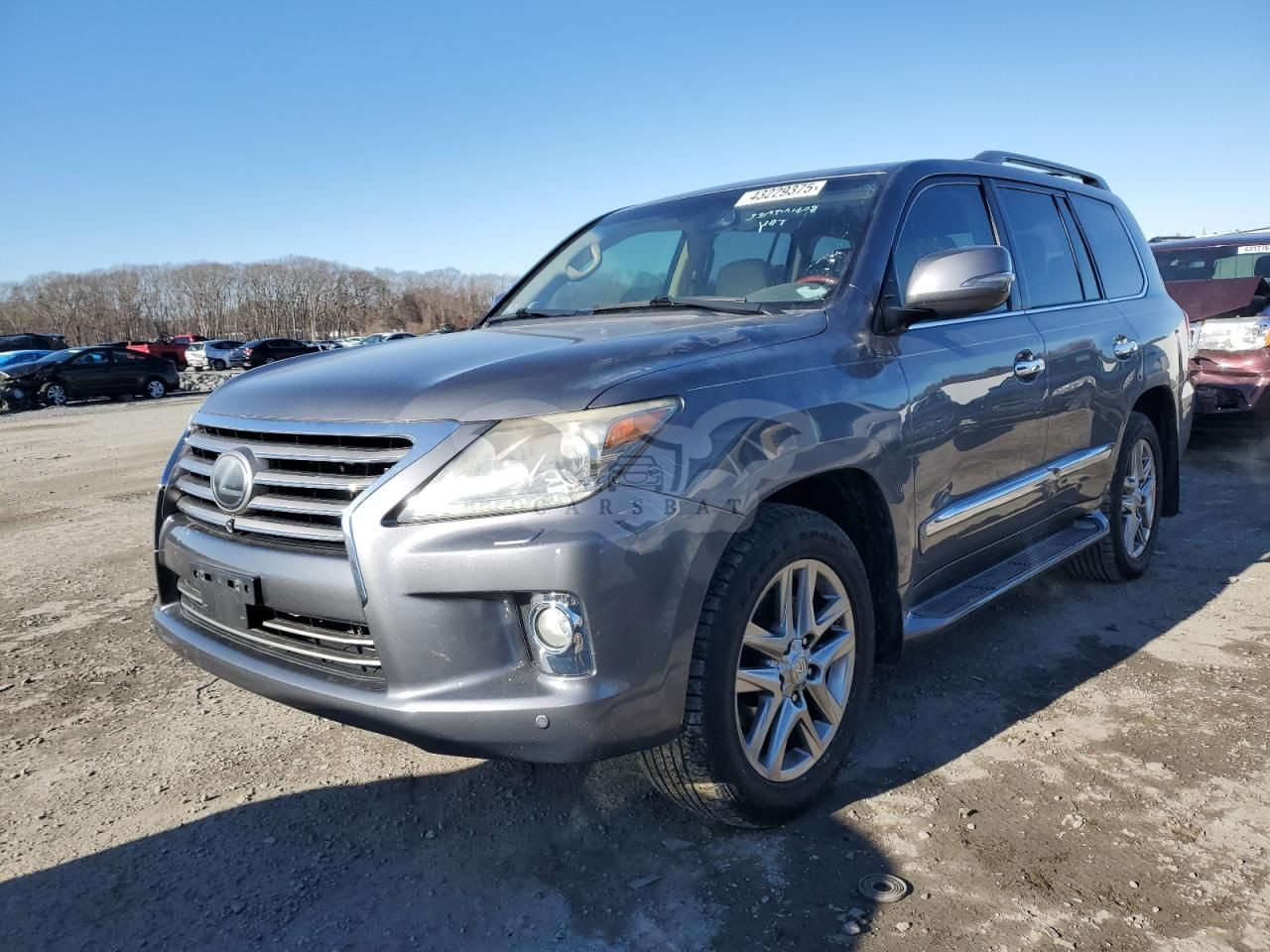 Lexus LX 570 5.7L 8 2013