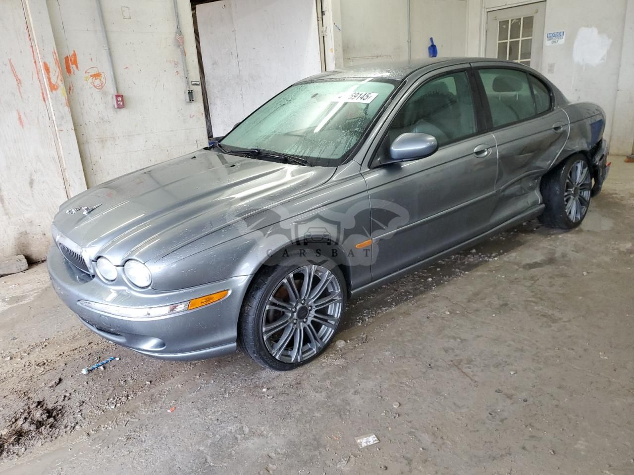 Jaguar X-Type 2.5 2.5L 6 2004