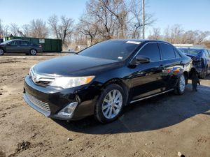 Toyota Camry SE 3.5L 6 2013
