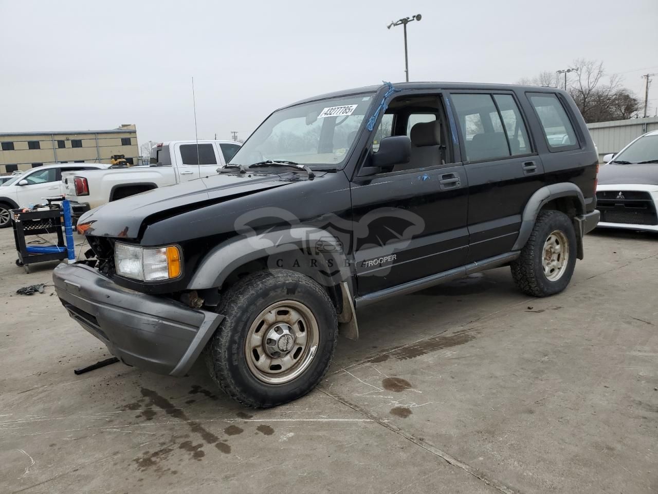 Isuzu Trooper S 3.2L 6 1996