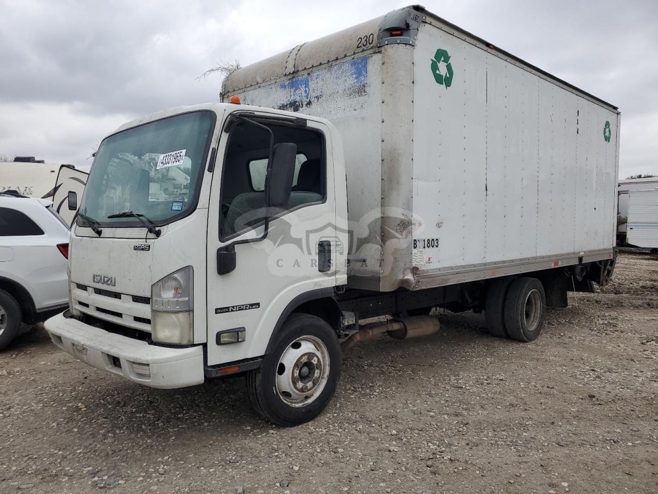 Isuzu NPR 6.0L 8 2013