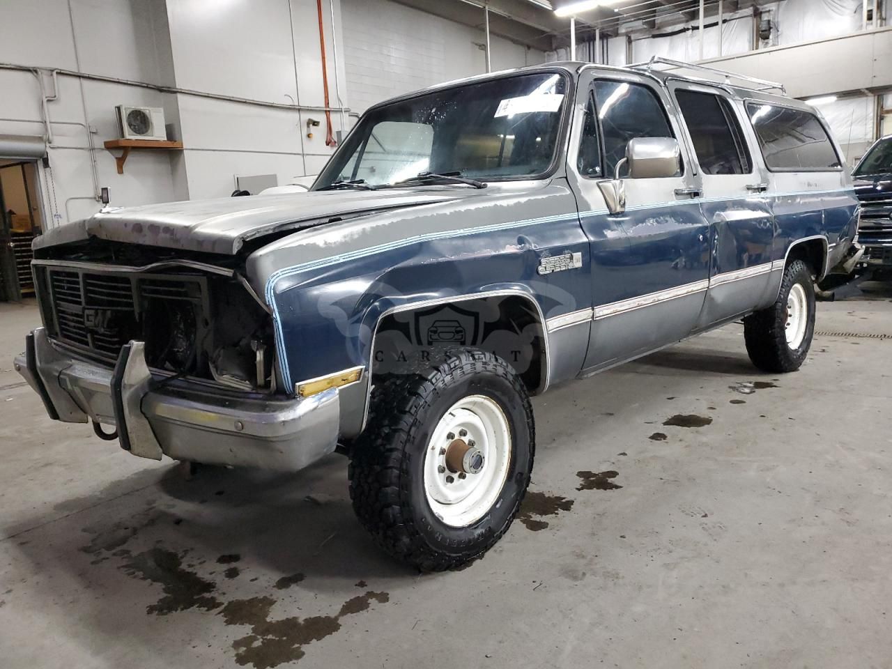 GMC Suburban V25 CONVENTIONAL 5.7L 8 1987