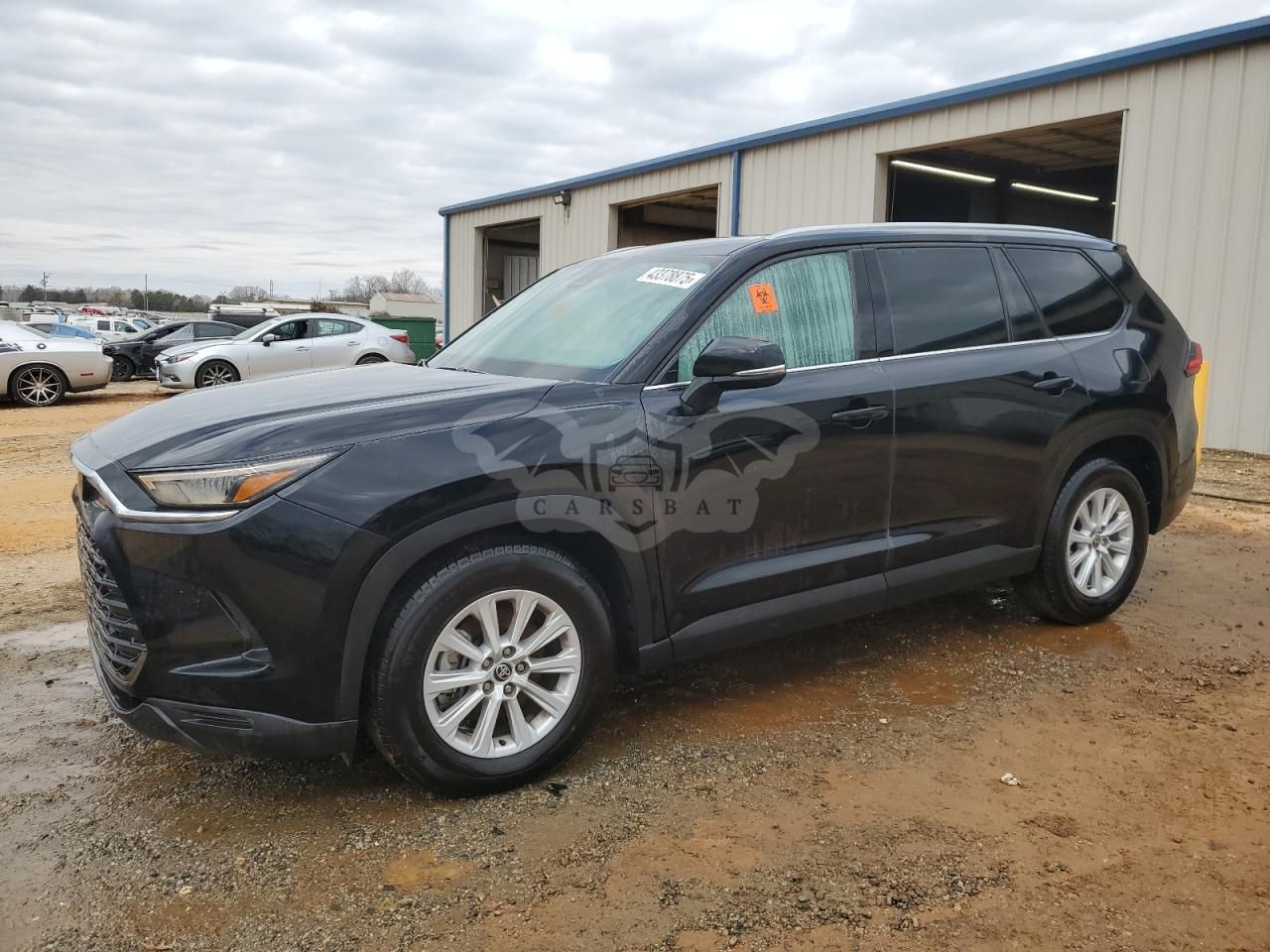Toyota Grand Highlander XLE 2.4L 4 2024