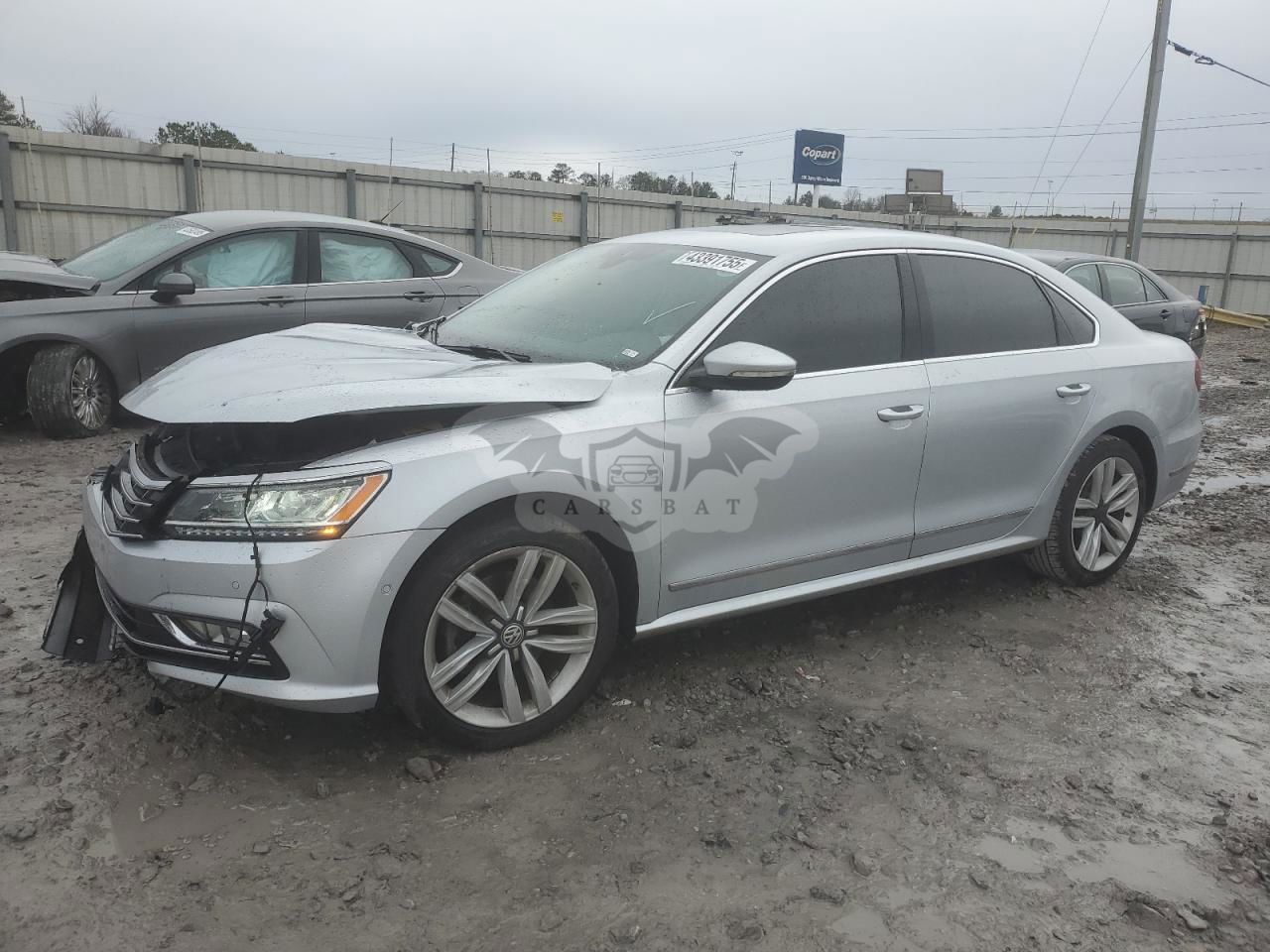 Volkswagen Passat SEL PREMIUM 1.8L  4 2017