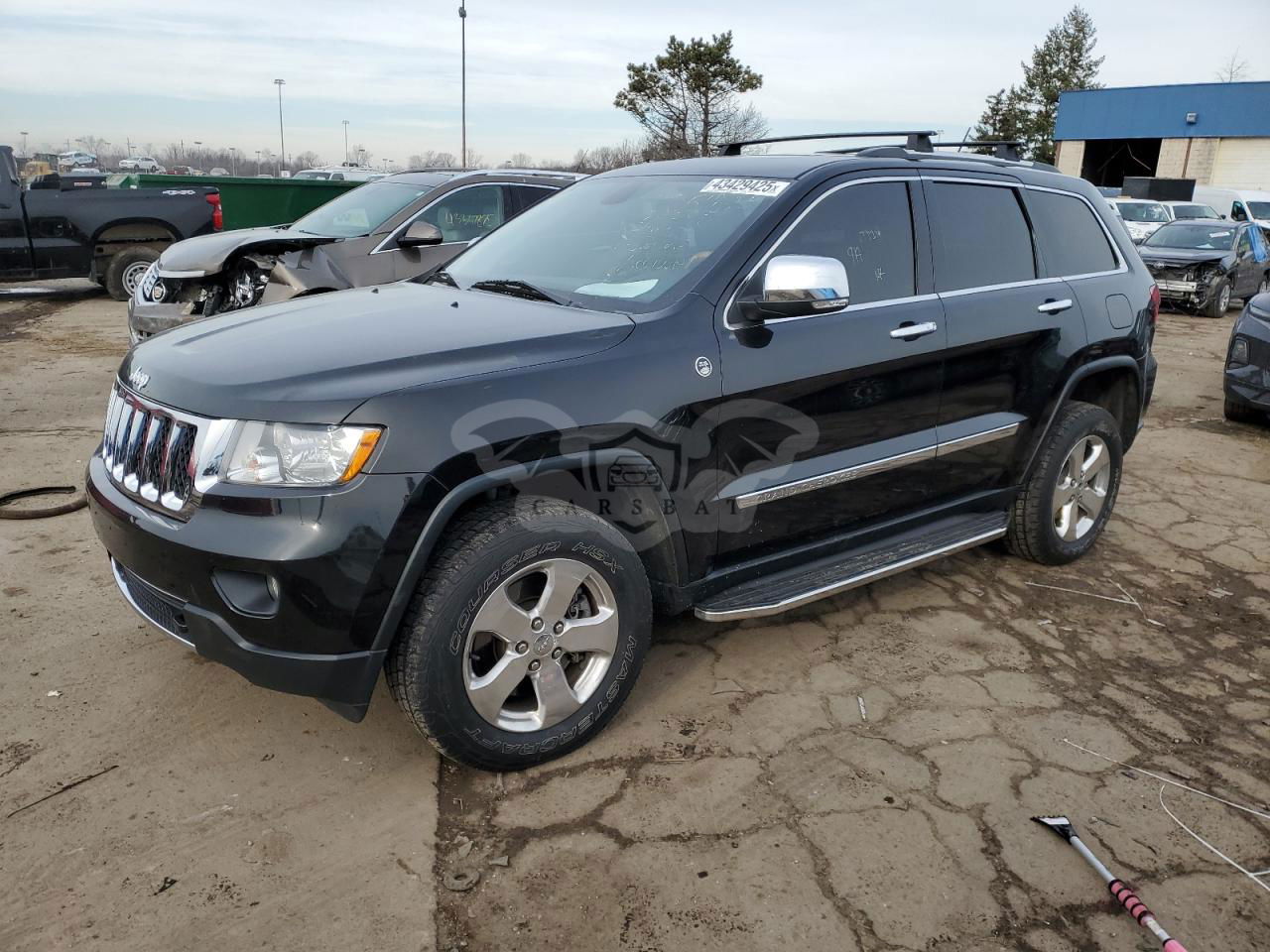 Jeep Cherokee OVERLAND 5.7L  8 2013