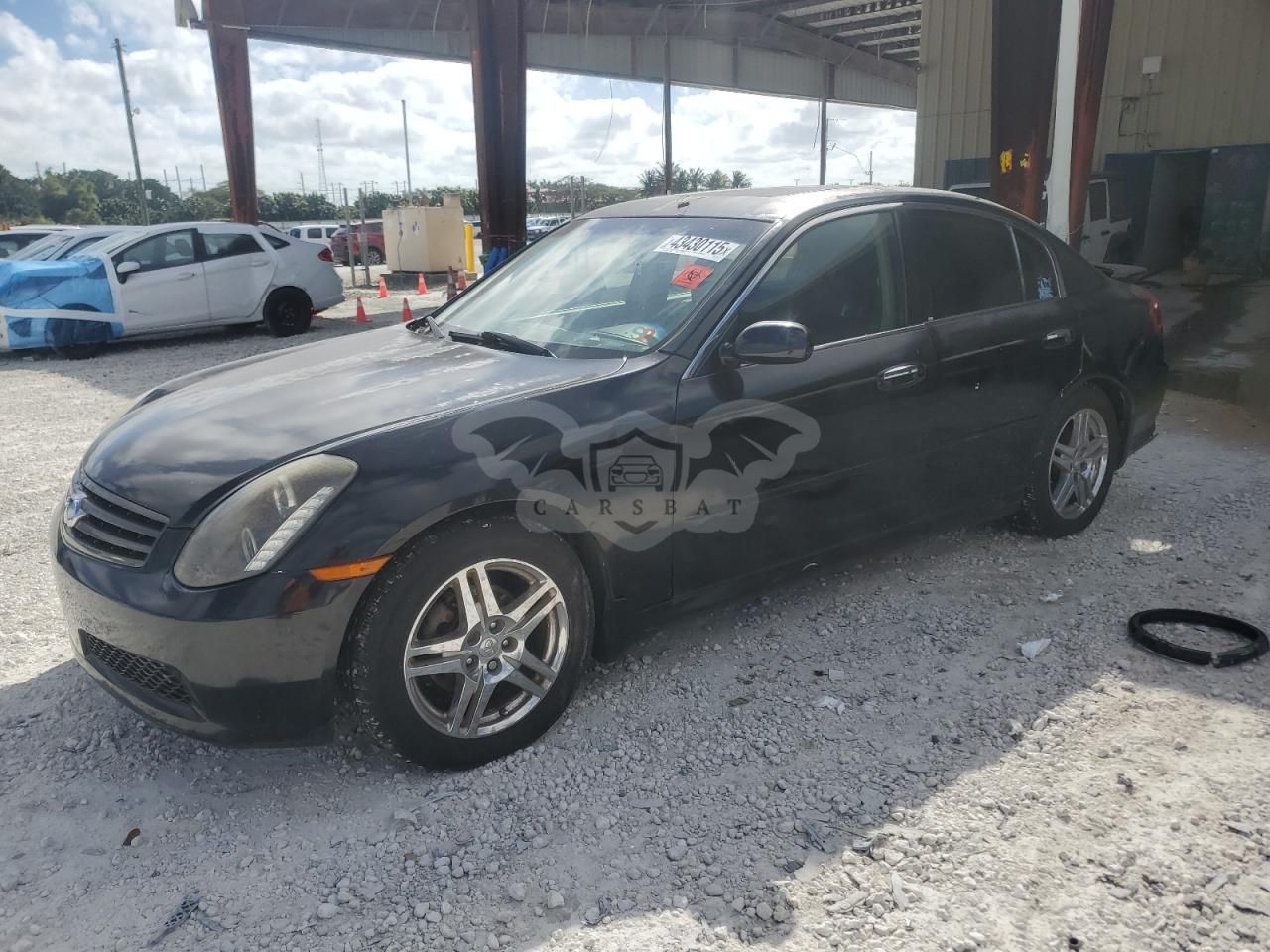 Infiniti G35 3.5L 6 2005