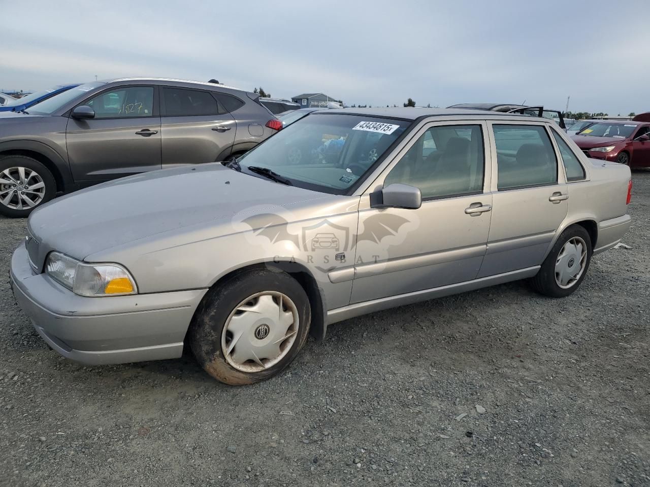 Volvo S70 2.4L 5 1999