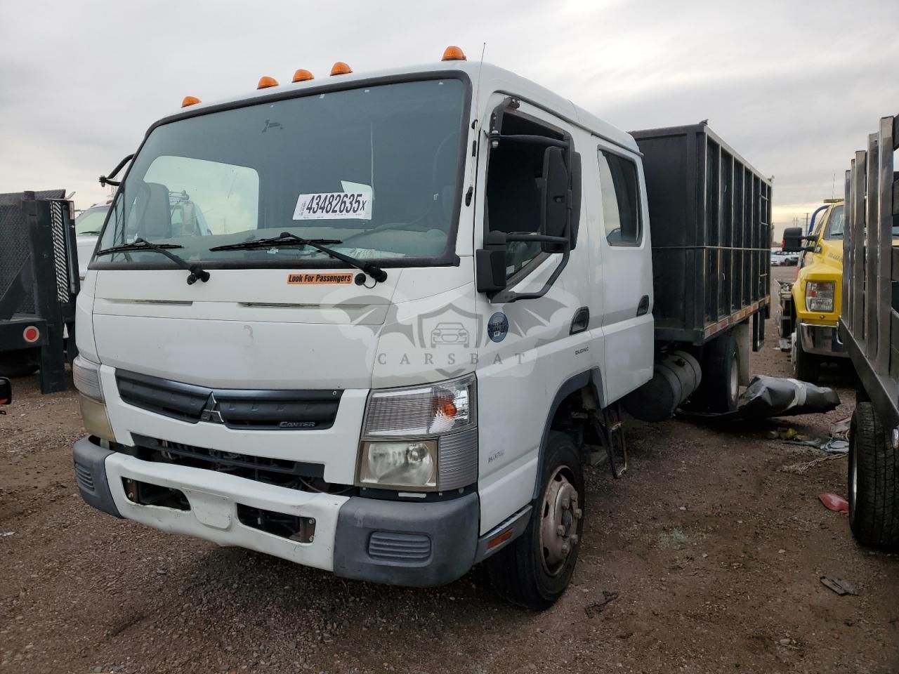 Mitsubishi Fuso Canter FEC72W 3.0L 4 2014