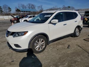 Nissan Rogue S 2.5L 4 2015