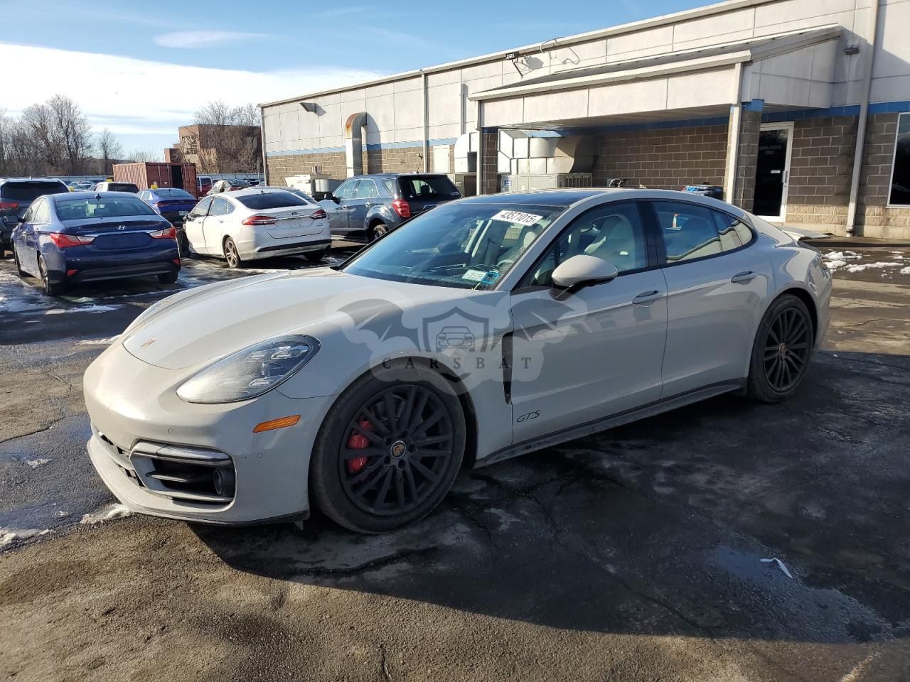 Porsche Panamera GTS 4.0L 8 2023