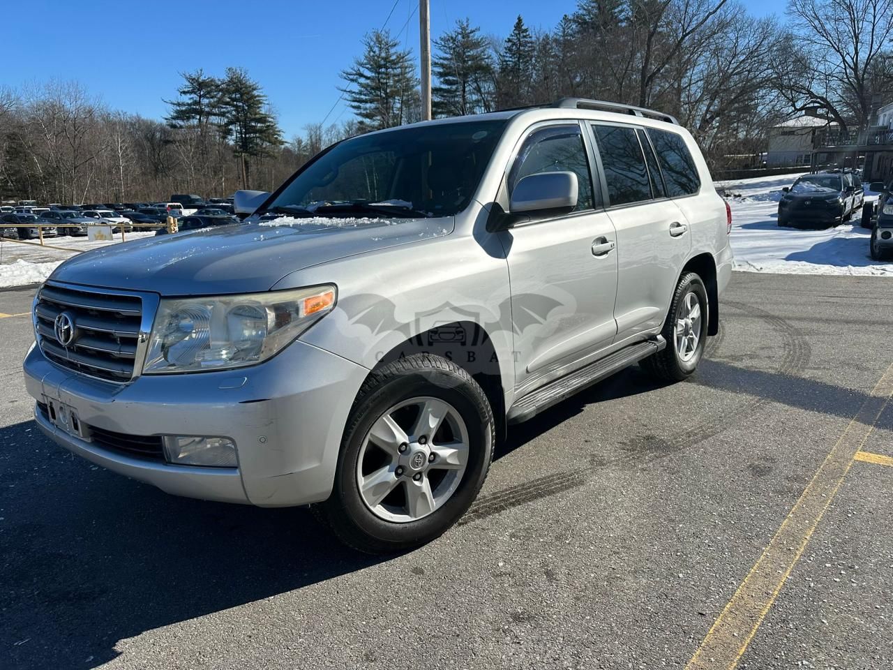 Toyota Land Cruiser 5.7L 8 2011