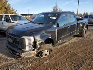 Ford F-350 SUPER DUTY 6.7L 8 2023