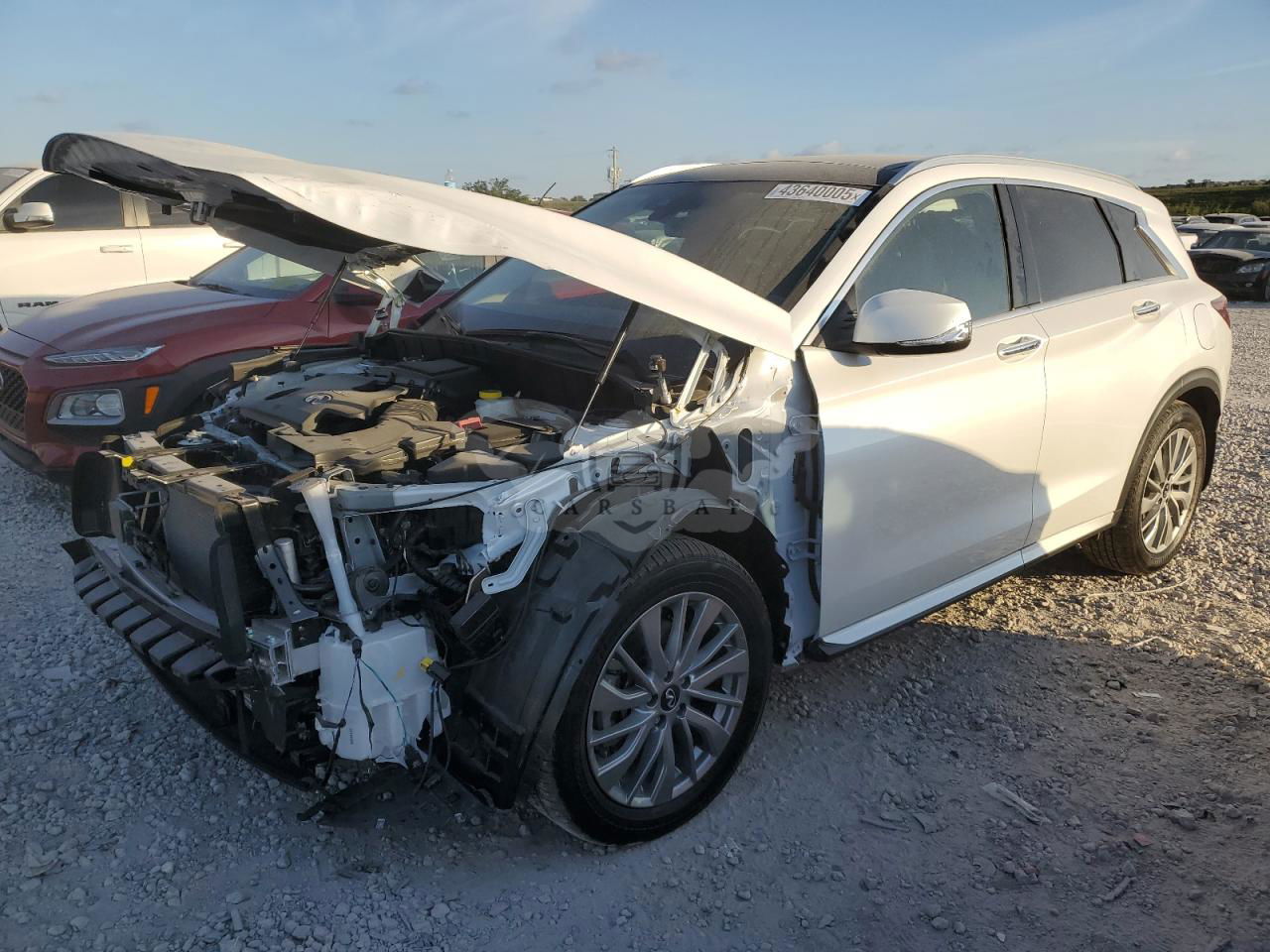 Infiniti QX50 LUXE 2.0L  4 2025