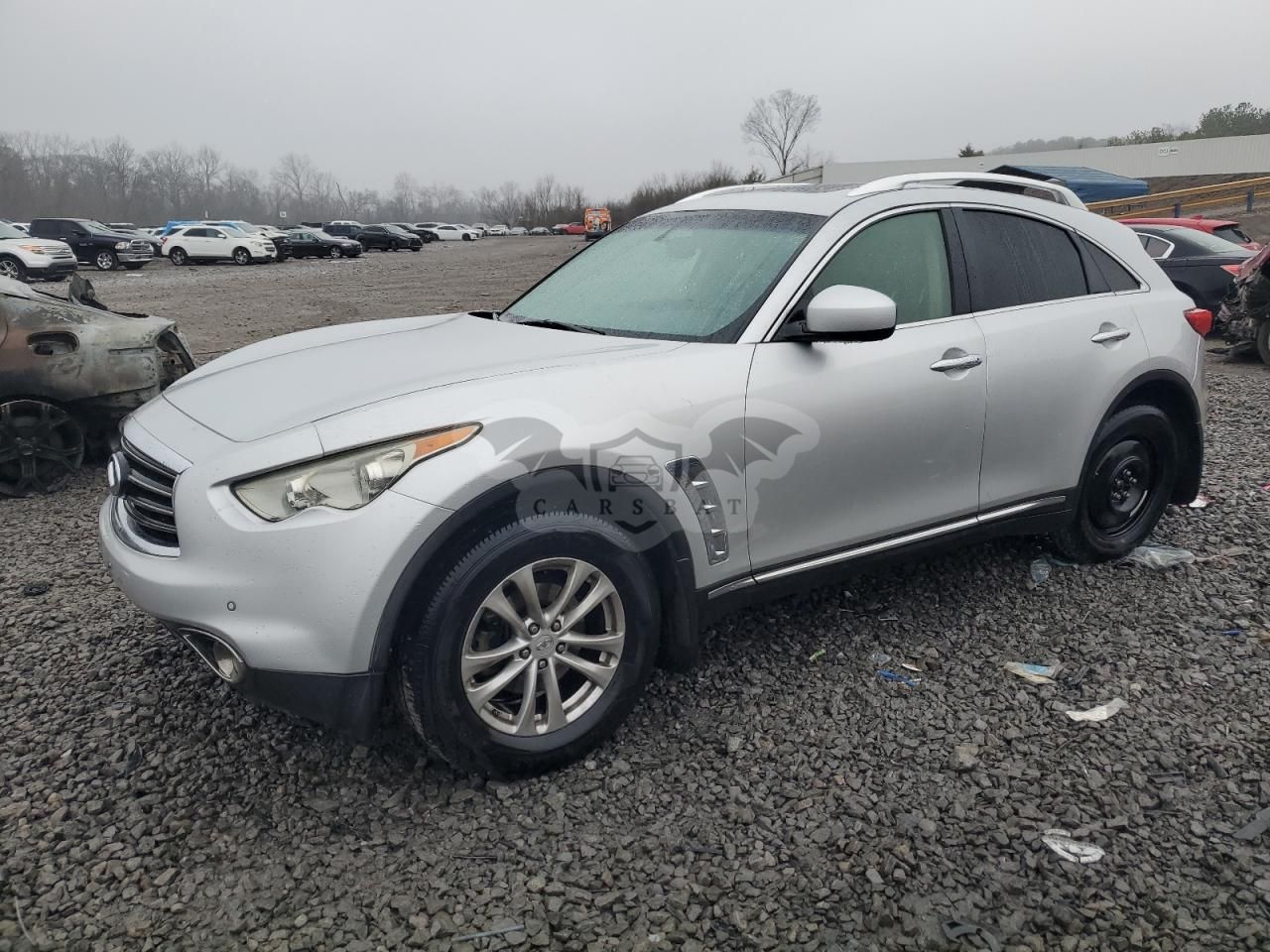 Infiniti FX 3.7L 6 2013