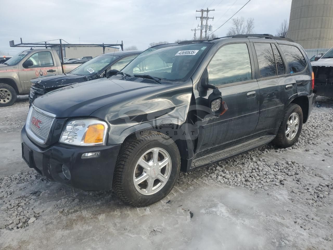 GMC Envoy DENALI 5.3L 8 2005