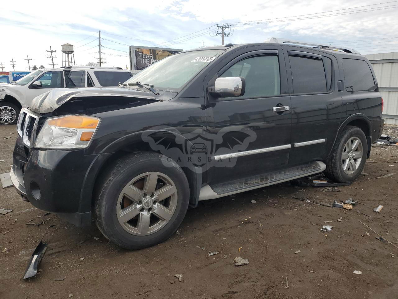 Nissan Armada SV 5.6L  8 2014
