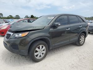 Kia Sorento LX 2.4L 4 2013