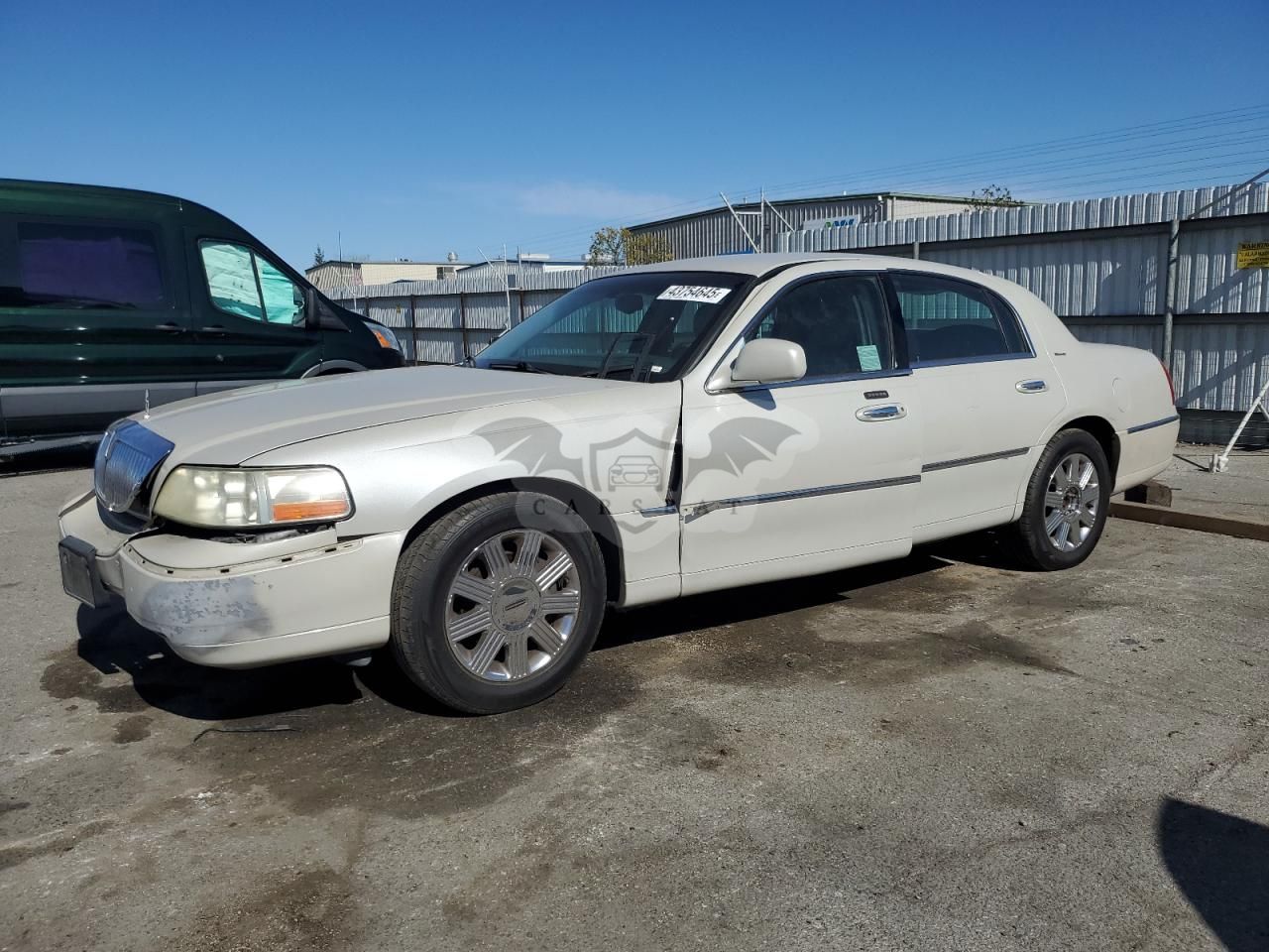 Lincoln Town Car ULTIMATE 4.6L 8 2004