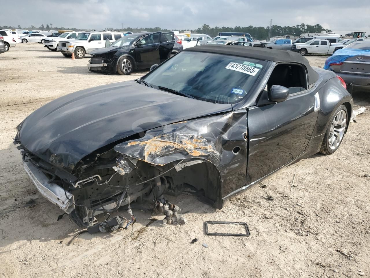 Nissan 370z BASE 3.7L 6 2013