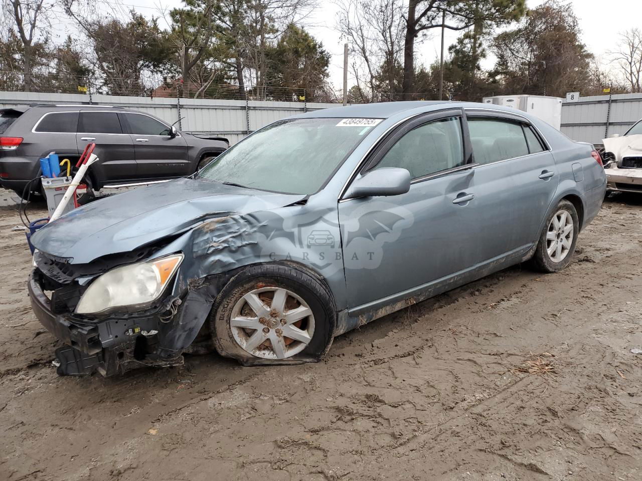 Toyota Avalon XL 3.5L  6 2009