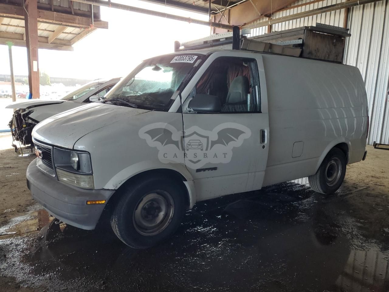 GMC Safari XT 4.3L 6 2000