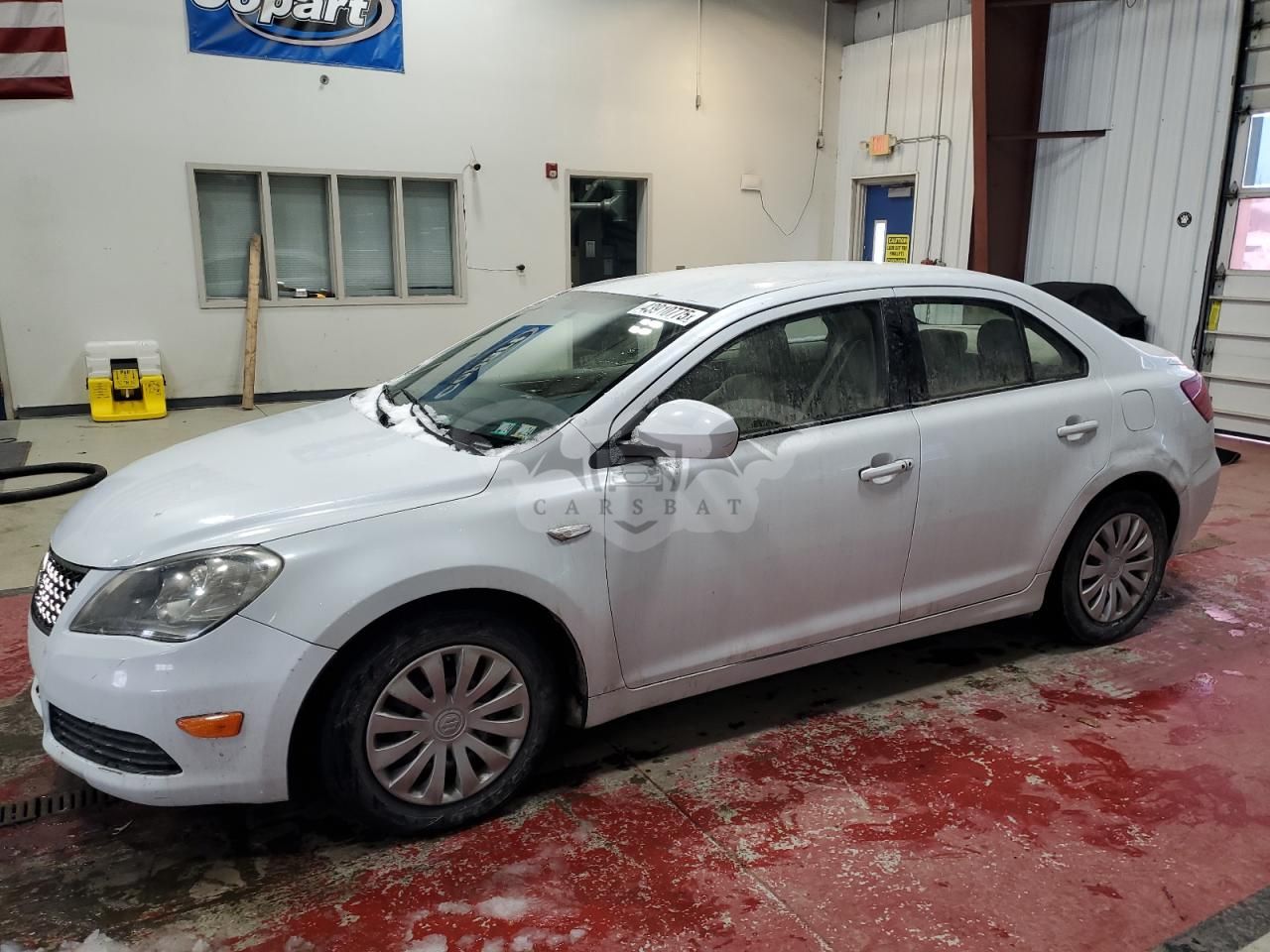 Suzuki Kizashi S 2.4L 4 2012