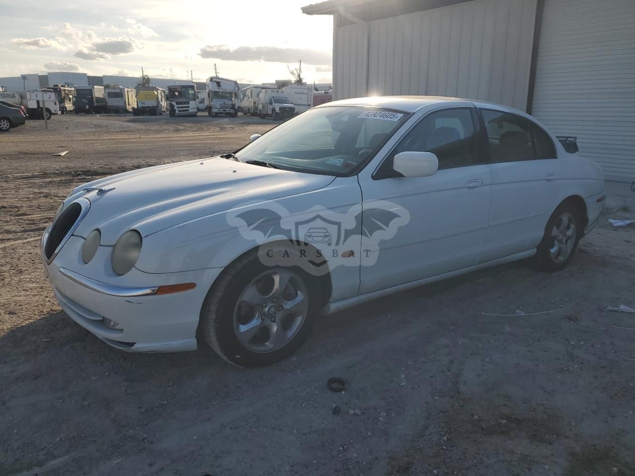 Jaguar S-Type 3.0L 6 2000