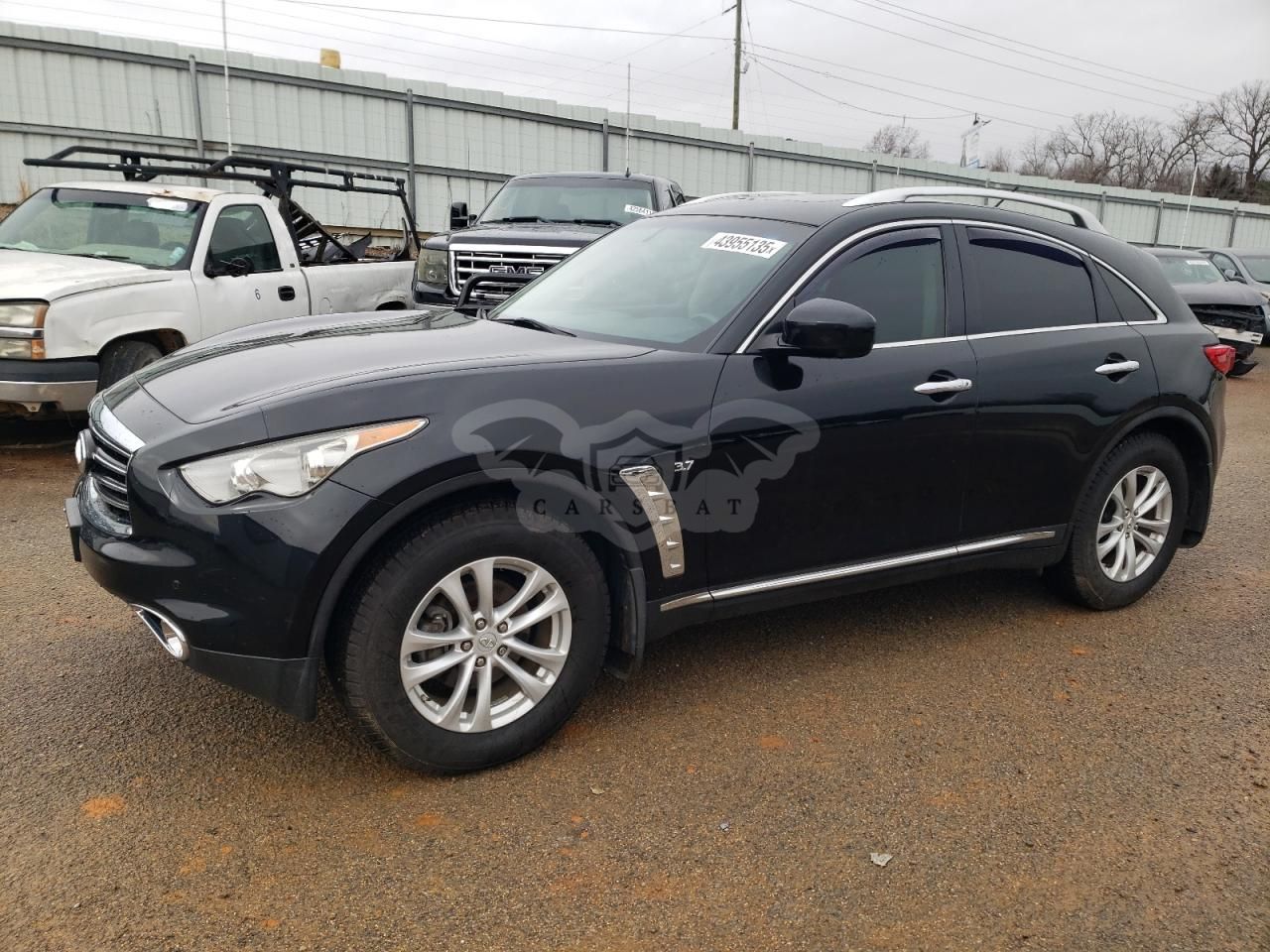 Infiniti QX70 3.7L 6 2015
