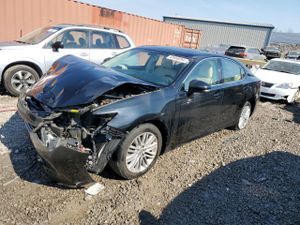 Lexus ES 350 3.5L 6 2013