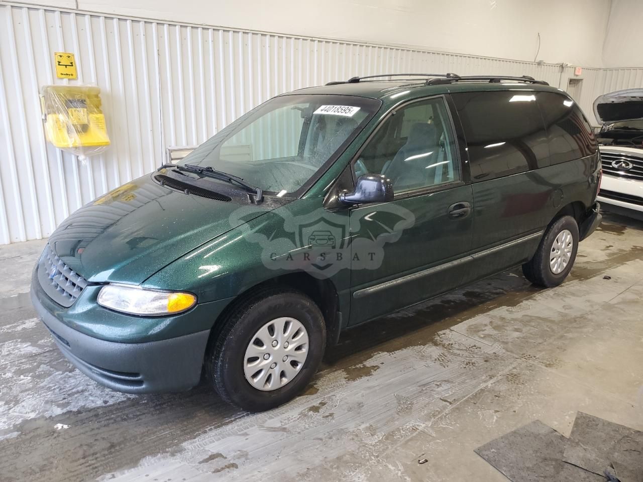 Plymouth Voyager 2.4L 4 1996
