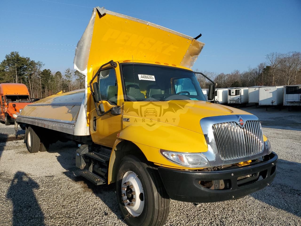 International MV Series 6.7L 6 2020