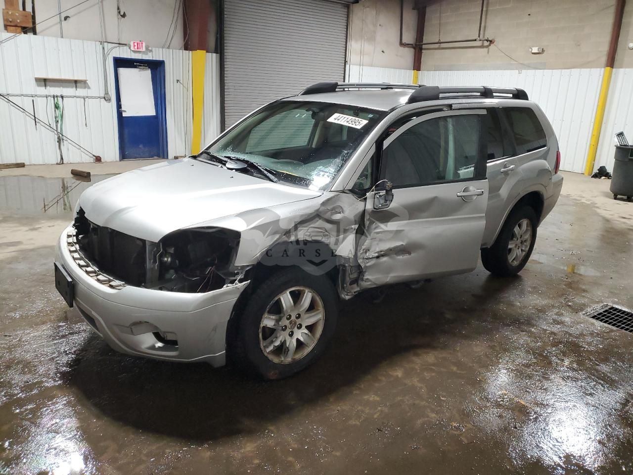 Mitsubishi Endeavor LS 3.8L 6 2011