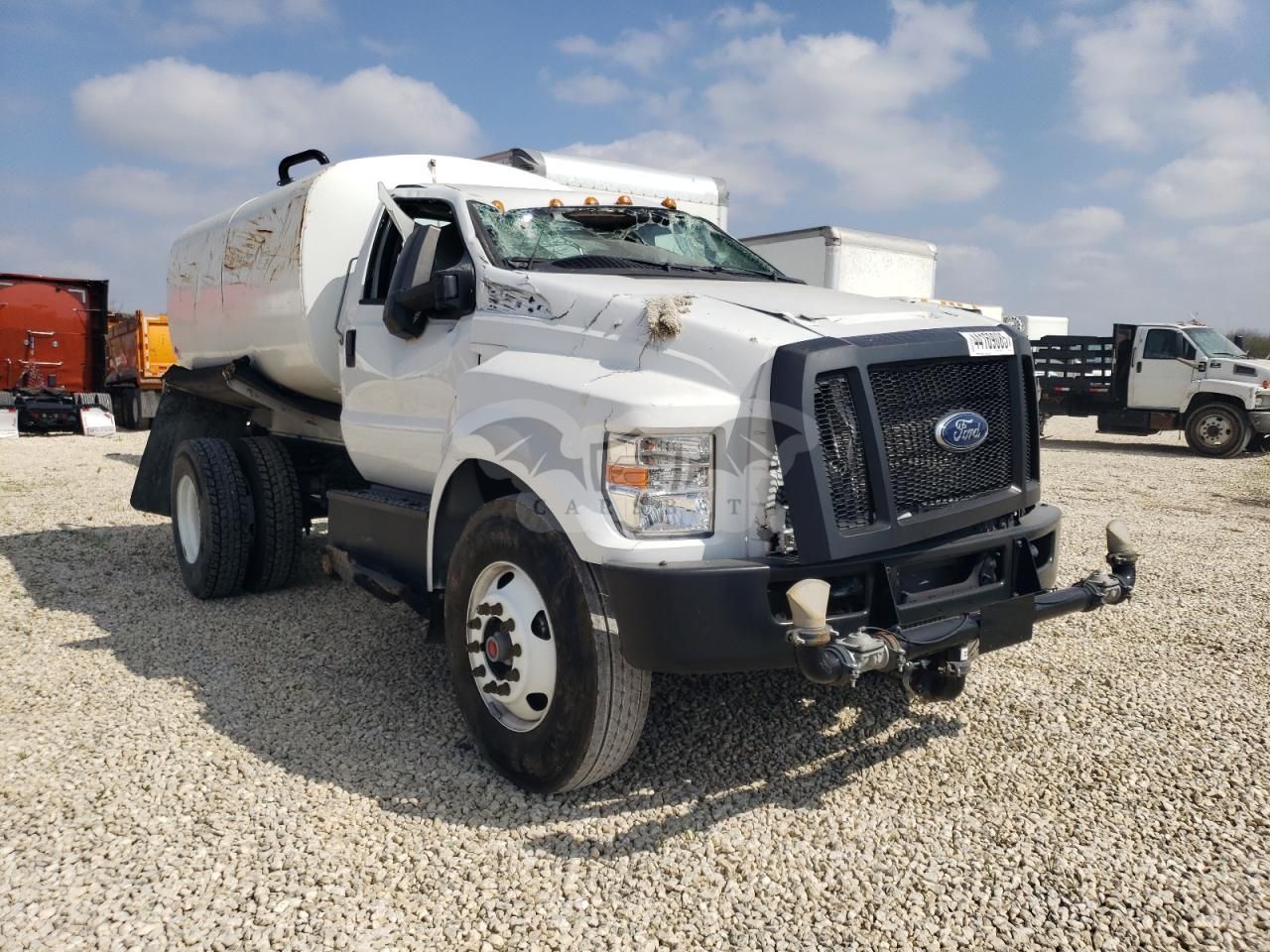 Ford F750 SUPER DUTY 7.3L 8 2023
