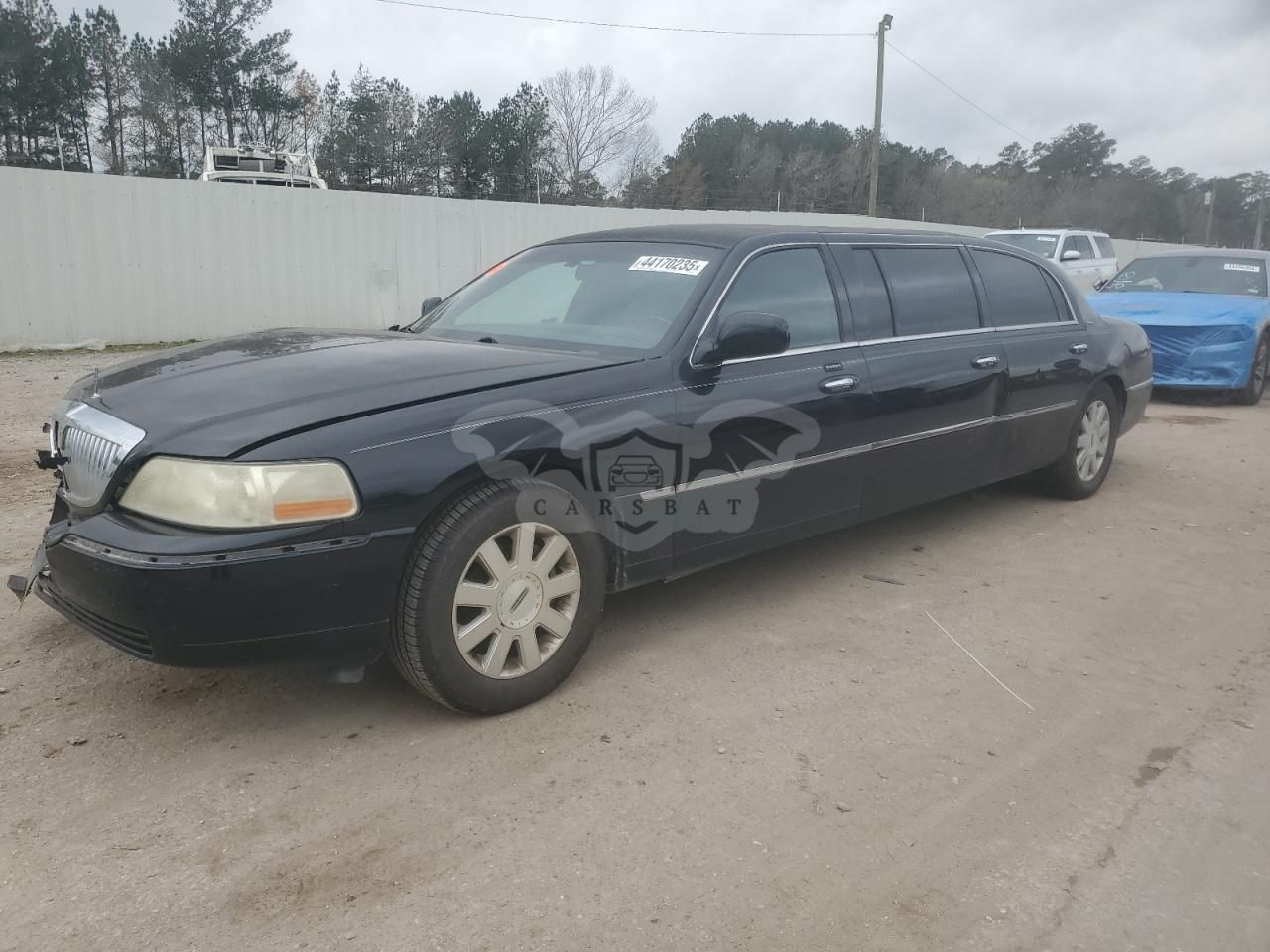 Lincoln Town Car EXECUTIVE 4.6L 8 2003